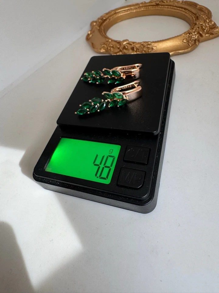Wunderschöne 585rg gestempelte Ohrringe, Smaragd, rolled, 4,8 gr. Neu - Bild 2 von 4