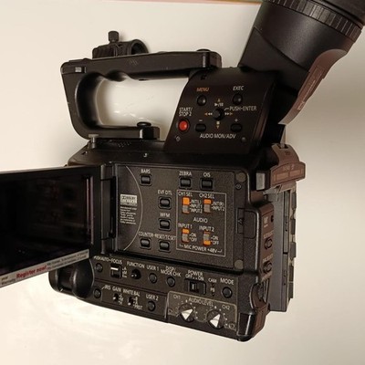 Panasonic AG-AF105 AVCCAM Camcorder Low Hours 210h with