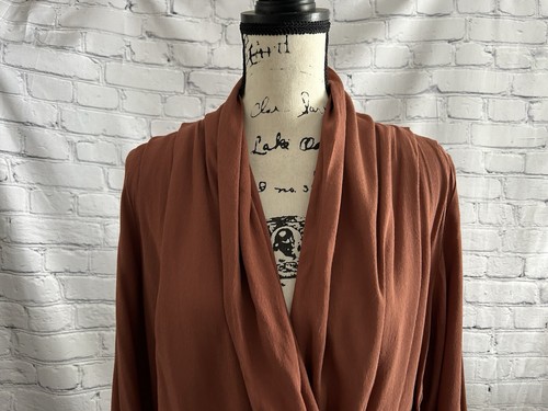 NWT Venti6 Brown Cocoa 100% Viscose Drape Faux Wrap Blouse Shirt Top Size Large - Picture 2 of 5
