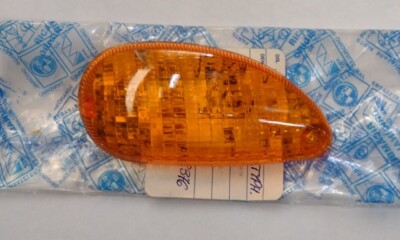 Guscio Freccia Posteriore Per Scooter Piaggio Typhoon 50 - Colore Arancione, 2 Pezzi - Foto 6