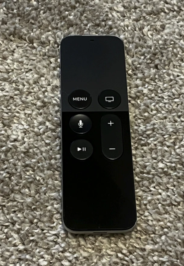 Mando a distancia Apple TV Siri - MLLC2LL/A - EMC2677 - A1513 Foto 3 de 4