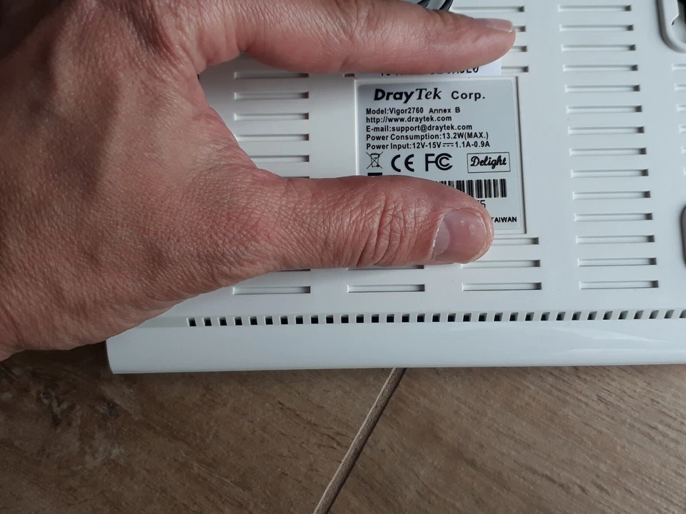 DrayTek Vigor 2760 VDSL Router - Bild 3 von 4