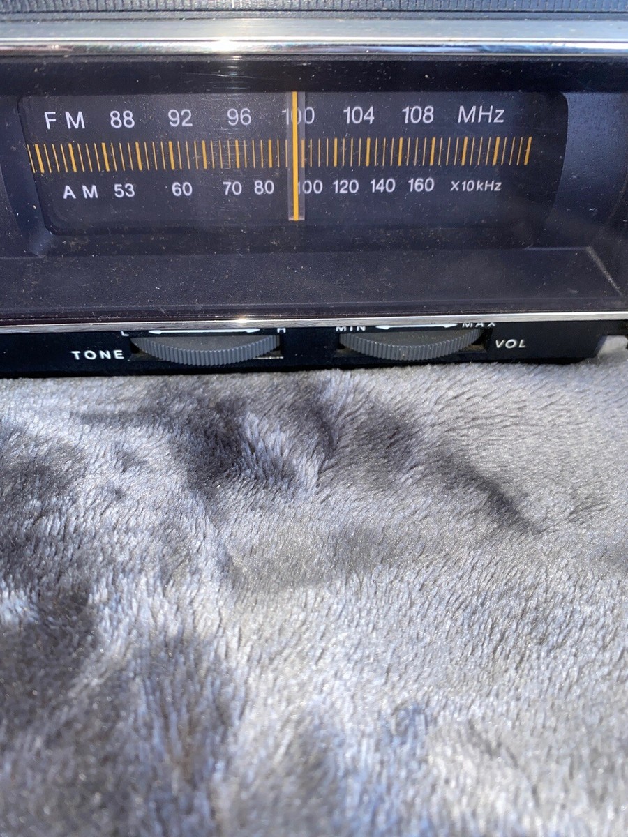 Vintage Sony TFM-C660W Digimatic Litetime Flip Clock Alarm AMFM