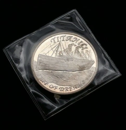 Vintage The Titanic Ship Of Dreams Maiden Voyage 1 Oz .999 Fine Silver Round