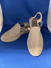 Toni Pons Nuria Espadrilles Taupe Suede Low Wedge Elastic Straps 41 NWOB 9.5?