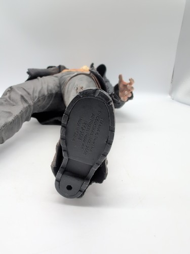 NECA Jason Voorhees 18" Action Figure Friday the 13th - Picture 12 of 13