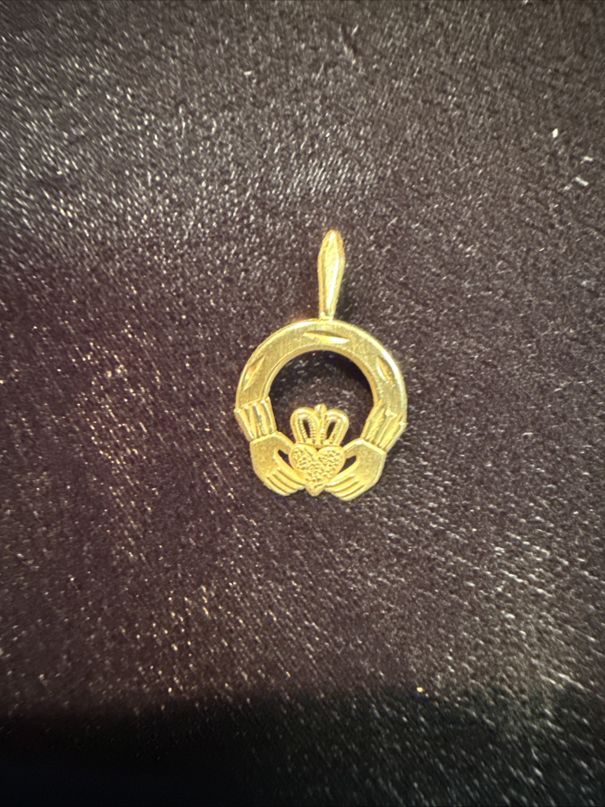 Irish Solid 14k Yellow Gold Claddagh Pendant Char… - image 2
