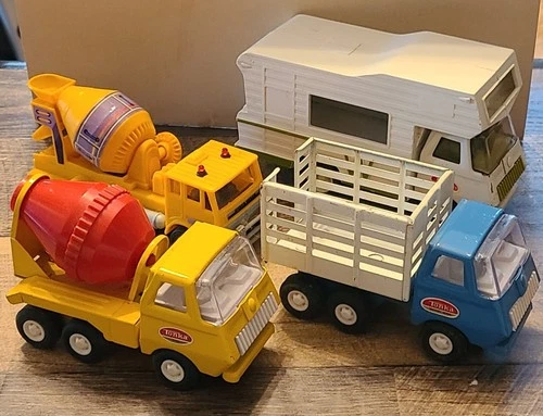 Vintage 1970s Tonka White Minnie Winnie Winnebago Cement Mixer, Dump Stake Truck