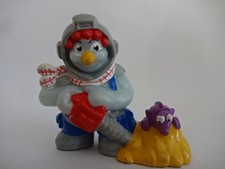 Collectable Figure / Christmas / Penguin with Ice Drill - Approx 45mm Tall