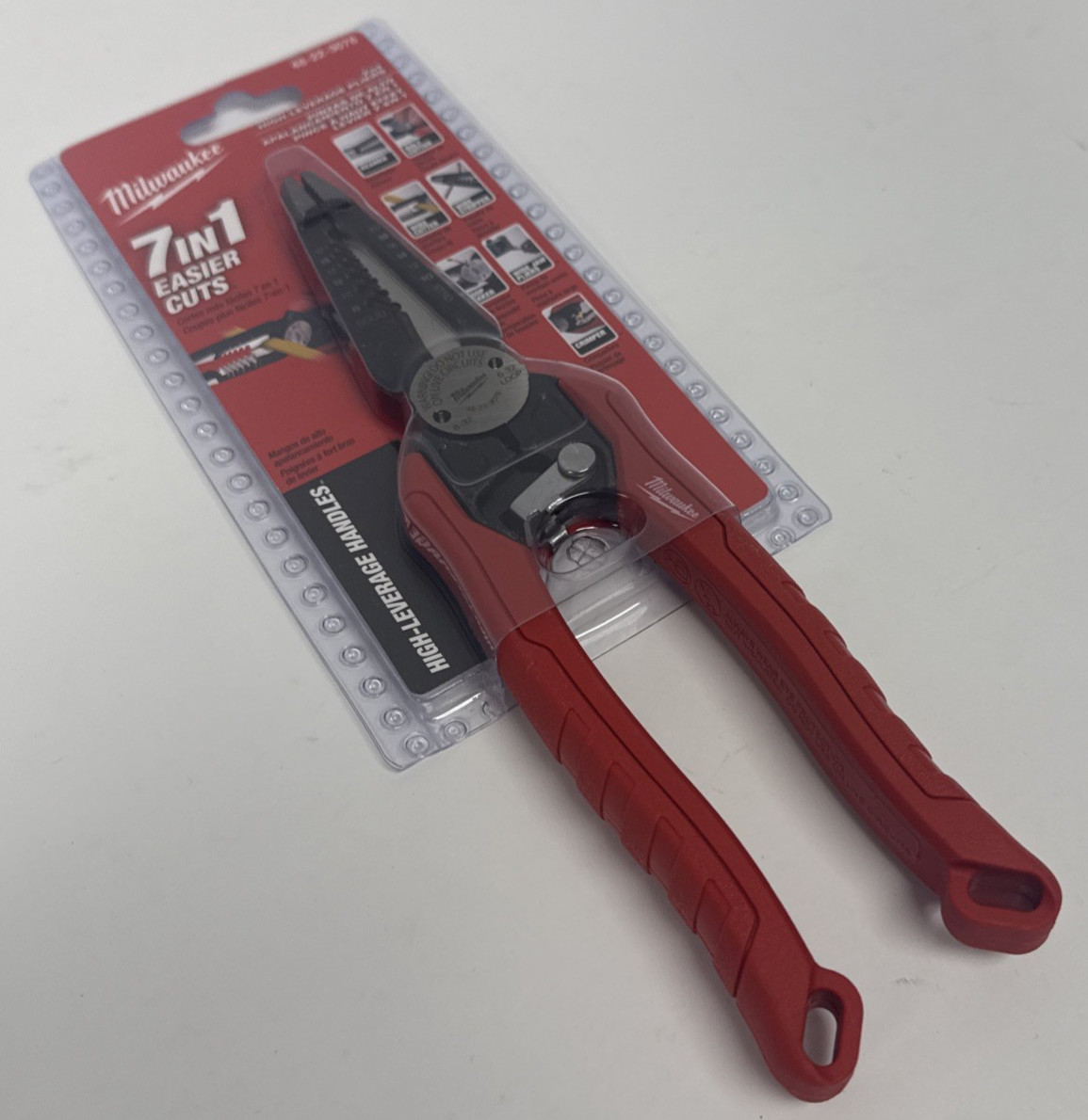 Milwaukee 9 in. 7-in-1 High Leverage Combination Wire Stripper/Cutter Pliers