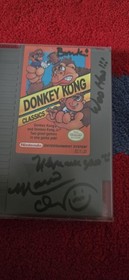 Donkey Kong Classics - (Nintendo NES) firmato da Charles Martinet/PSA 