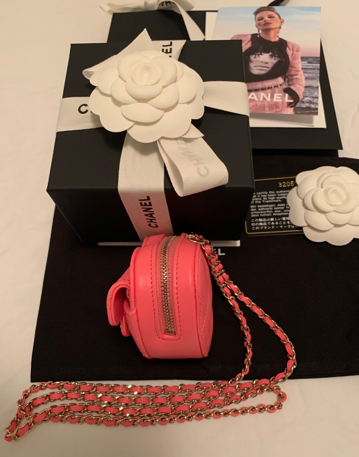 Chanel CC In Love Heart Necklace Micro Bag Pink Heart Coin Purse On Chain 22S💗