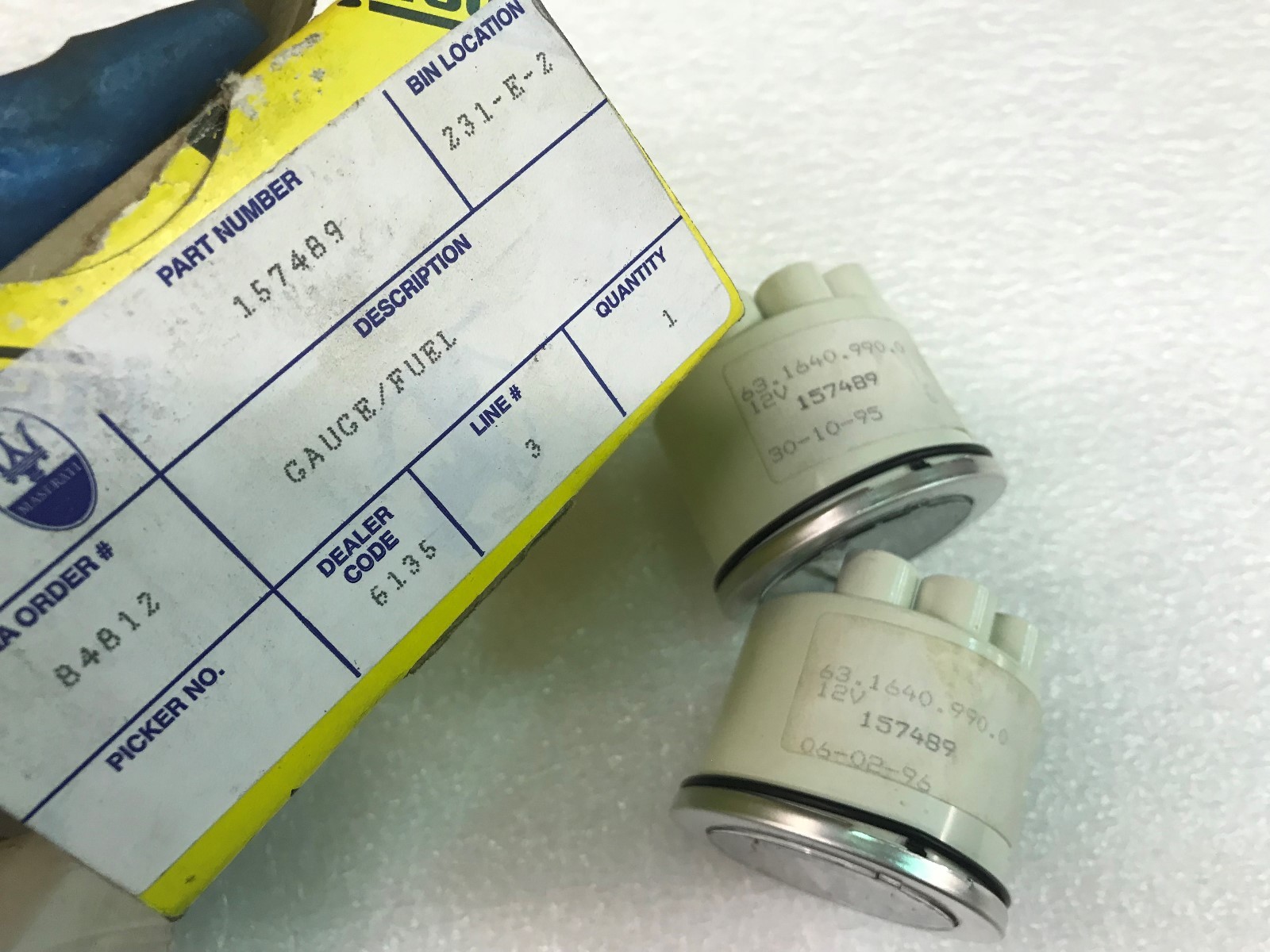 FERRARI 355 FUEL GAUGE FUEL LEVEL INDICATOR OEM 157489