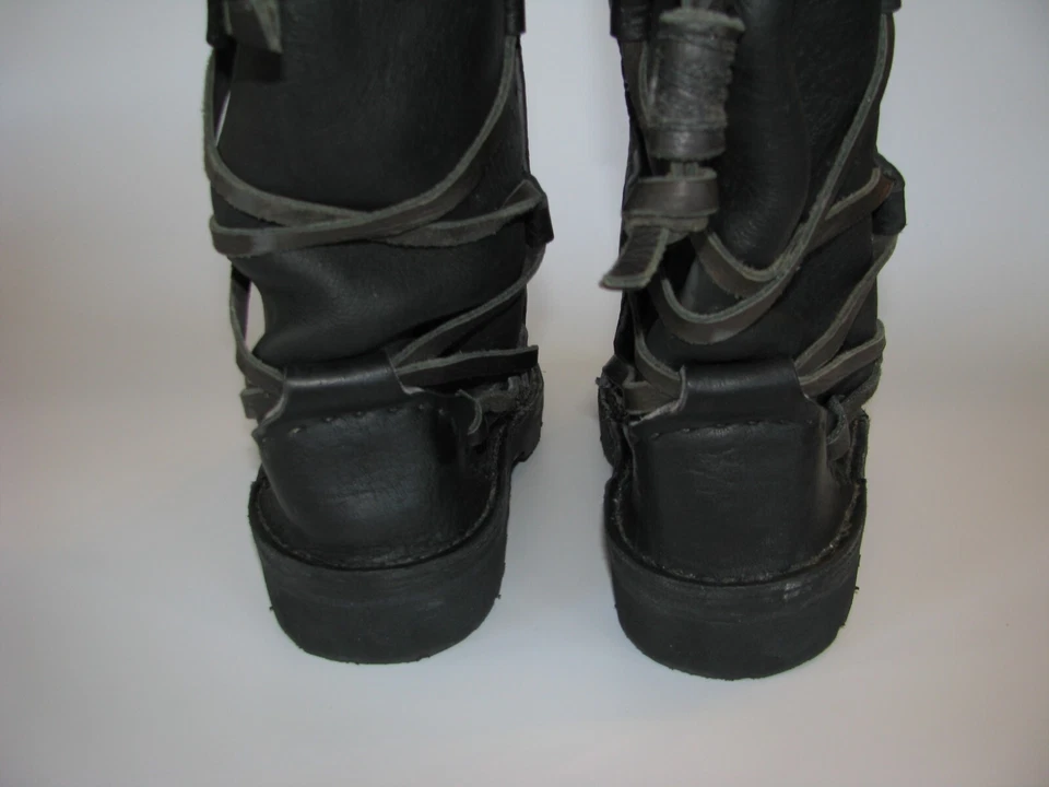 Botas hasta la rodilla Medievel Renacentistas con cordones piel de búfalo de toro negras para hombre 8,5 Foto 4 de 4