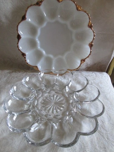 Vintage lot of (2) Anchor Hocking deviled egg plate dish 10”