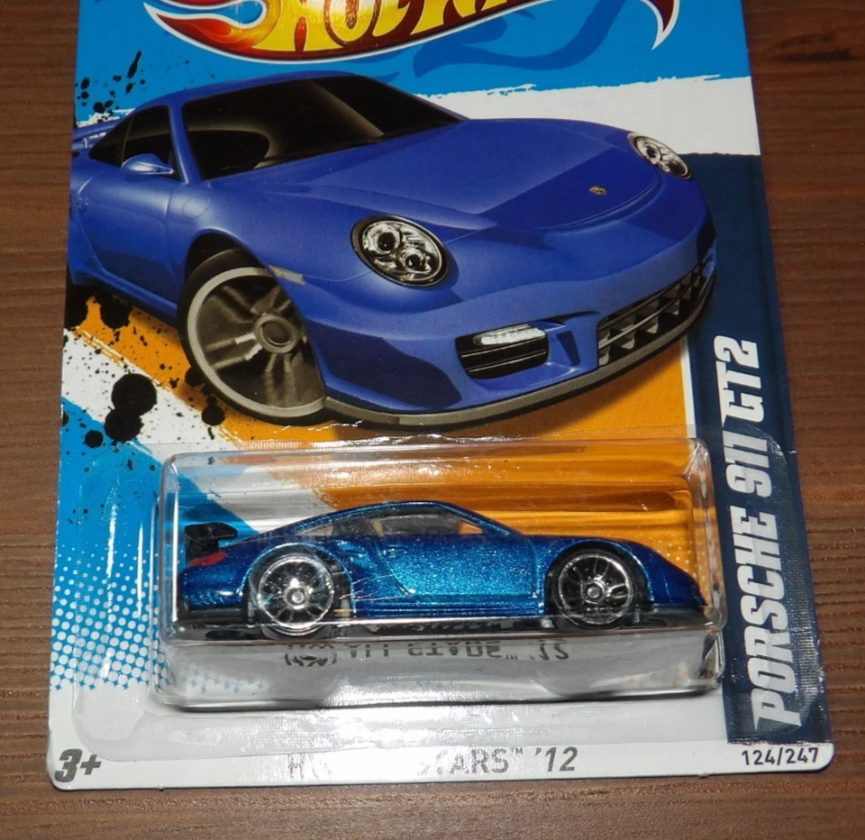 Hot Wheels HW All Stars 2012 - Porsche 911 GT2 - azul Foto 2 de 3