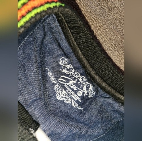Elite Premium Denim Pac Man crew neck Sweater Youth Kids 15-16 *flaw On Back - Picture 4 of 11