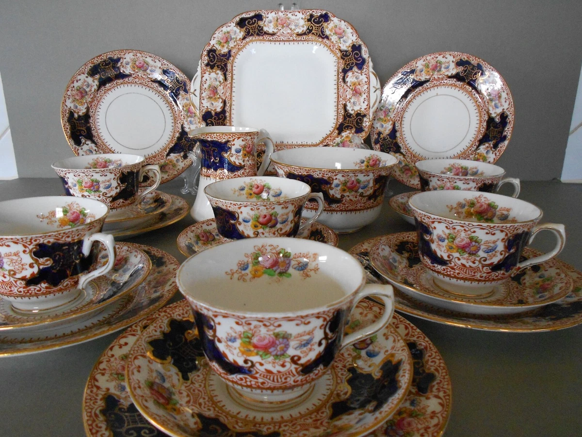 21 Piece Vintage Porcelain Tea Set, Tea cups, Tea Pot, Creamer and