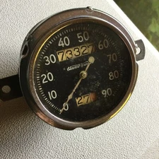 32 1932 FORD SPEEDOMETER NICE ORIGINAL NEEDS SERVICED TRIP WORKS SCTA TROG HEMI