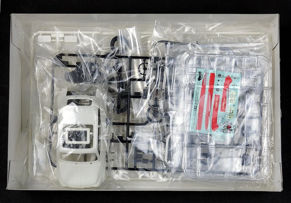FIAT 500 Abarth 695 SS Cinquecento Tamiya 24173 1/24 Plastic Model Kit New Nuovo - Immagine 2 di 4