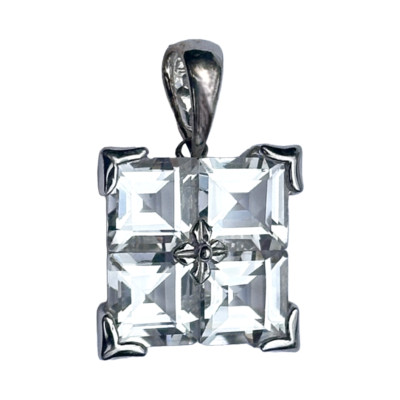 Quadratischer weißer Topas Anhänger 9,44 cwt Rhodium 