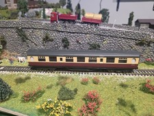 Bachmann Branchline BR Thompson Corridor Coach 34-375 OO Scale DC