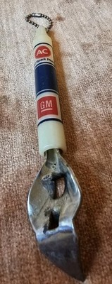 Vintage GM AC Spark Plug United Way Beer Soda Can Bottle Opener 2-Way Key Chain