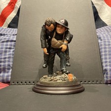 Ballantynes of Walkerburn The Blitz Firefighter Rescue Figure 17.5cm