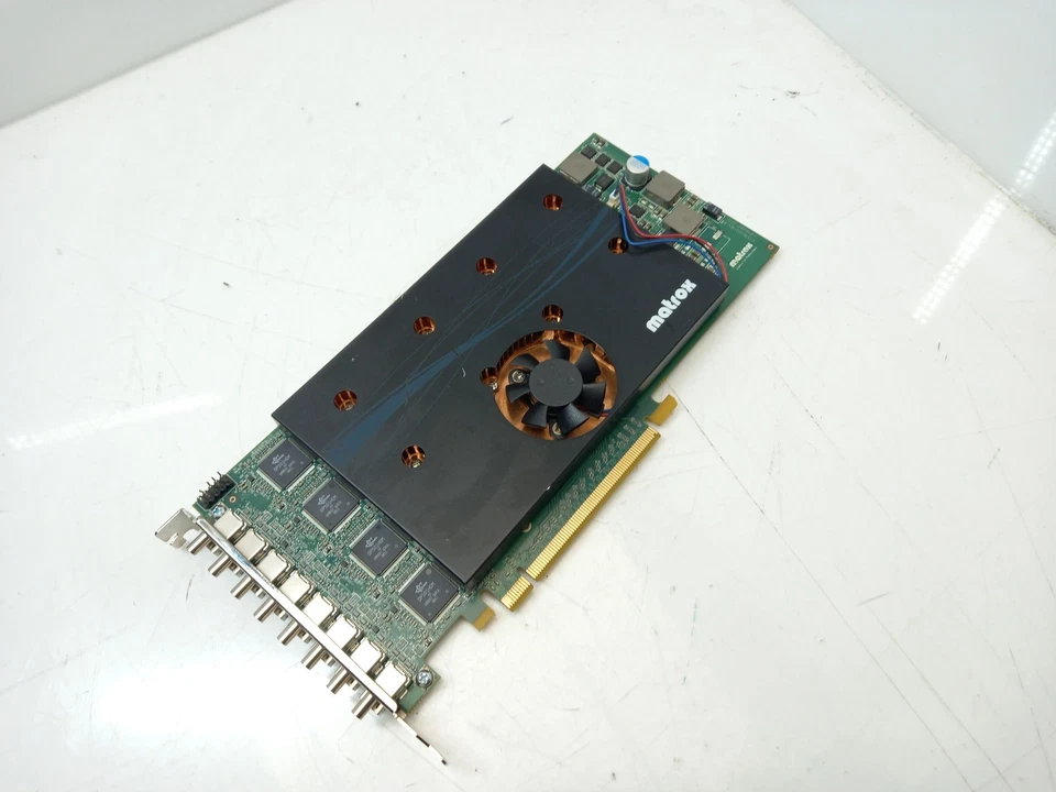 Matrox M9188-E2048F PCIe x16 2GB GDDR2 Multi Display Graphics Card F7378-0101 - Image 2 of 4