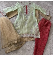 Elegant Green and Red Embroidered Salwar Suit 4 pcs