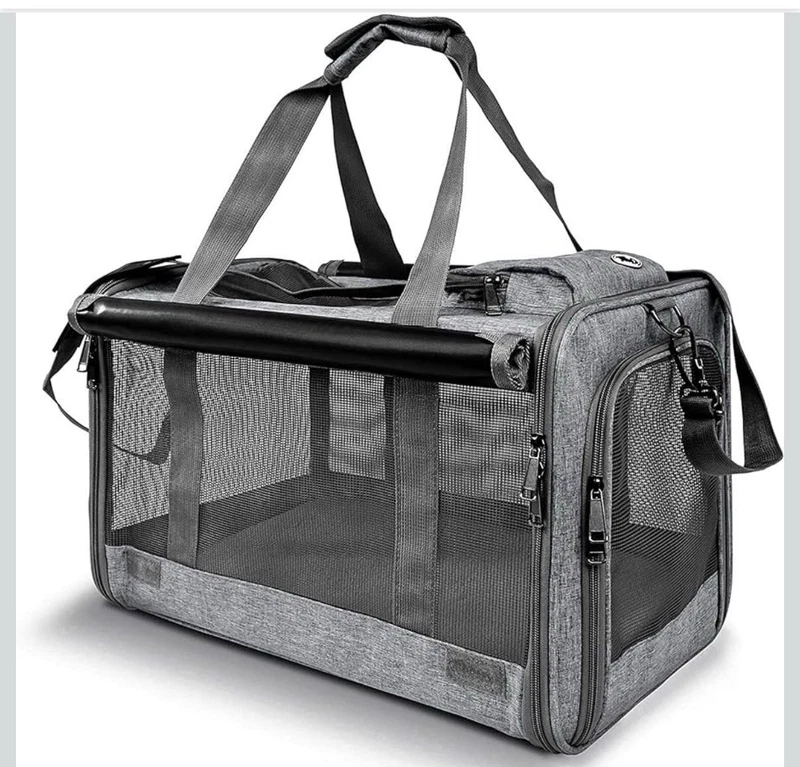 Soft-Sided Pet Carrier for Large Cats