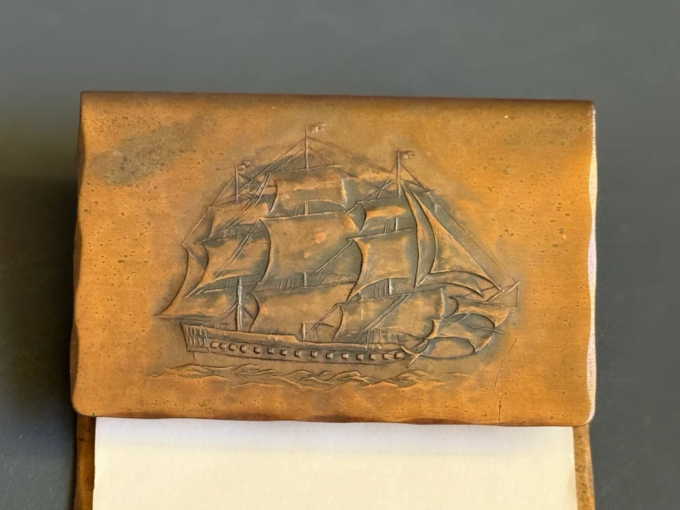 Vintage DeMARSH FORGE Hammered Art Metal Bronze Desk Notepad Holder - Image 4 of 4