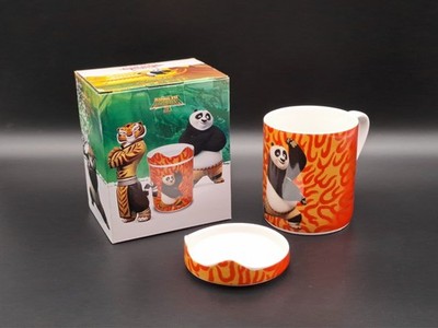 Kung Fu Panda 3 Bär Tasse / Becher / Teetasse Porzellan + Deckel NEU in OVP