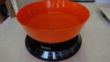 ancienne balance de ménage orange testut de 2kg.