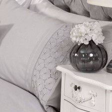 Set Di Copripiumino Singolo Ricamato Floral Everdean - Grigio