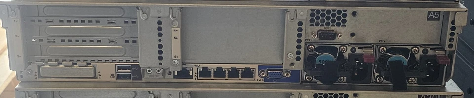 HP ProLiant DL380 Gen9 12 bahías SFF E5-2640v3 2,60 GHz 32 GB (2X16) PC4-2133 Foto 3 de 4