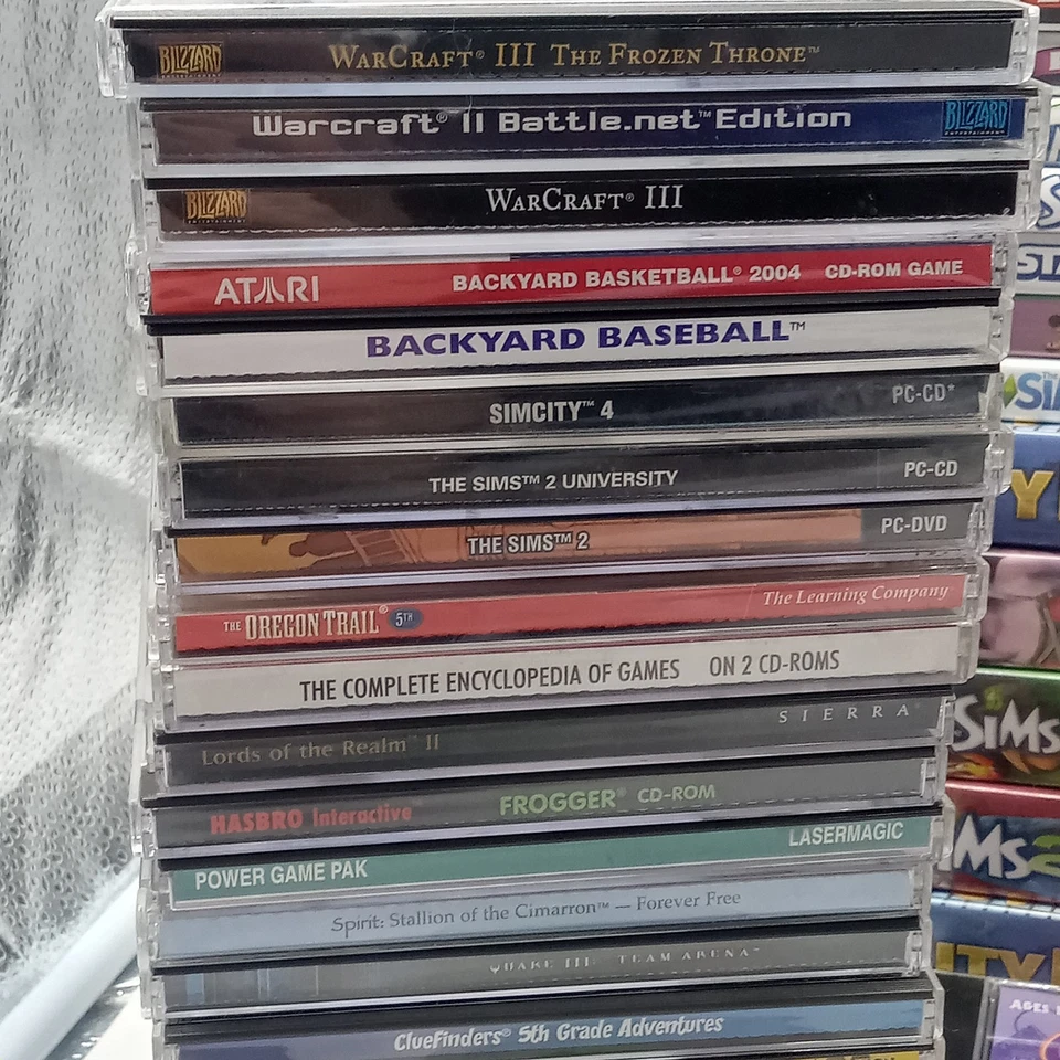 HUGE PC Video Game Lot COD WOW Sims StarCraft Quake 180 Games Untested - Image 2 of 4