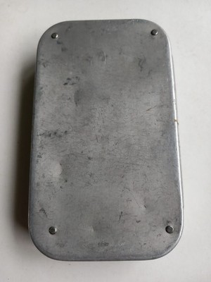 Frühe Wheatley Fliegenbox - Aluminium - für 40 Lachsfliegen - Anfang 1900