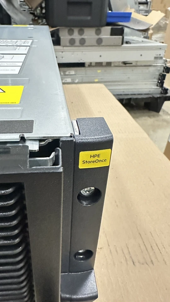 HP HPE D6020 70 Bay 3.5 LFF Storage Enclosure 4x 12G SAS+Fan JBOD 70x HDD/SSD - Image 3 of 4