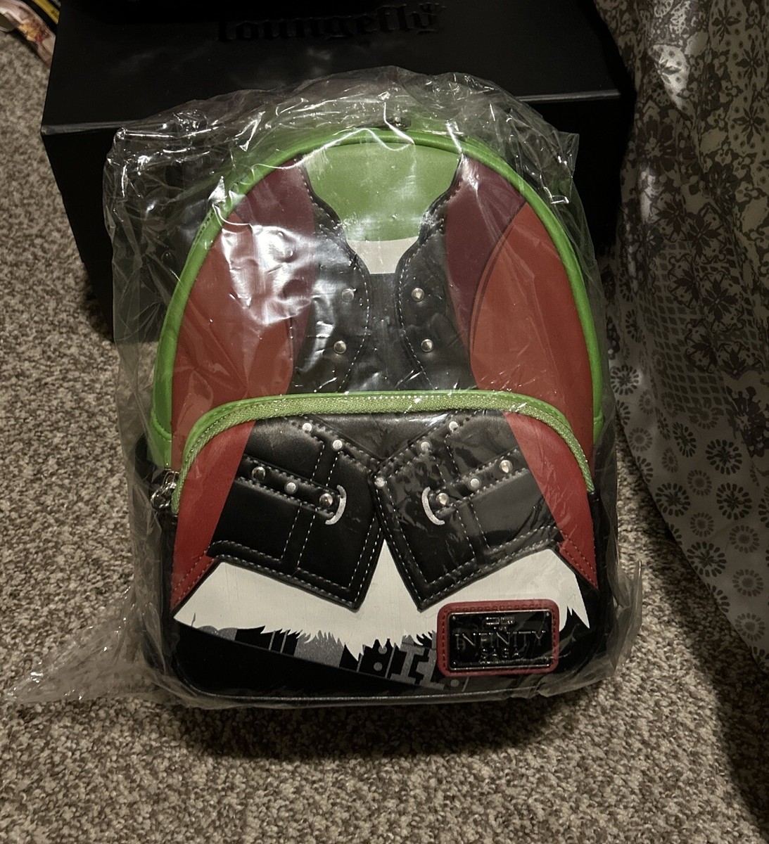 Loungefly Marvel
Convention 2022
Lim Ed Gamora
Infinity Saga Mini
Backpack. NWT s-l400.jpg main image 3