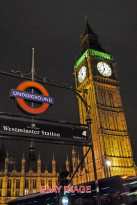 PHOTO  WESTMINSTER AT NIGHT WESTMINSTER TUBE AND BIG BEN ILLUMINATED.