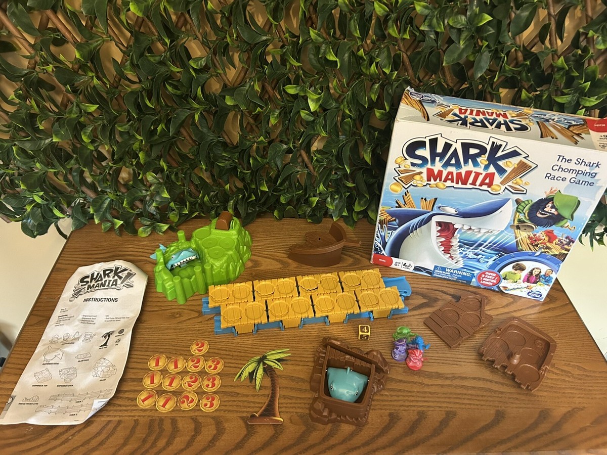 SHARK MANIA Game Spin Master WORKS 99% Complete (missing 3 coins