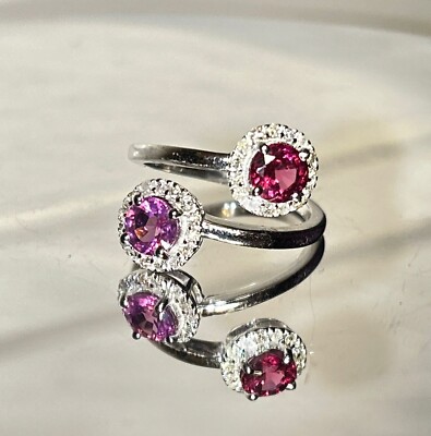 Schöner natürlicher Spinell Ring mit Diamanten und 18 Karat Gold
