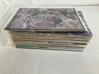 Lot Of 34 WildC.A.T.S. Comics #1-4, 10, 12-23, 31-37, 39 Read For List Wildcats