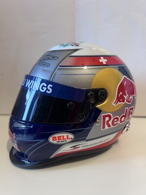 Formule 1 | Les casques des pilotes Toro Rosso ont été dévoilés
