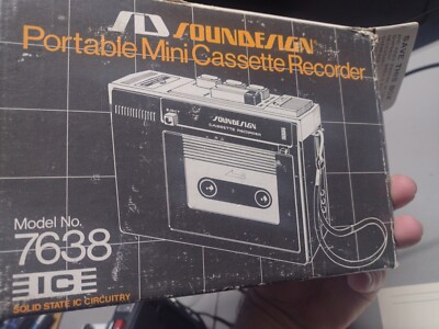 Vintage Soundesign 7638 Portable Mini Cassette Recorder Japan CIB