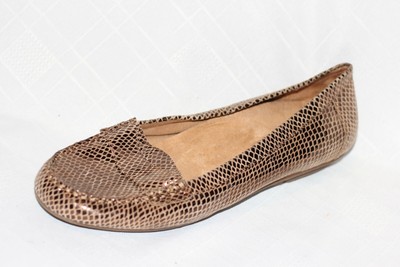 vionic larrun loafer