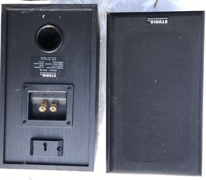 studio acoustics speakers