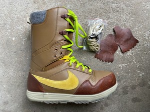 nike dk snowboard boots