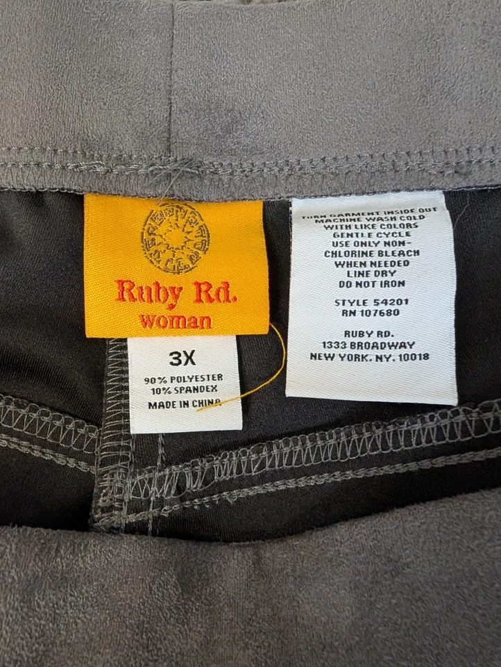Ruby Rd. Women's Pants First Frost DJ  Pewter Velvety Suede Feel Size 3X NWT - Image 3 of 4